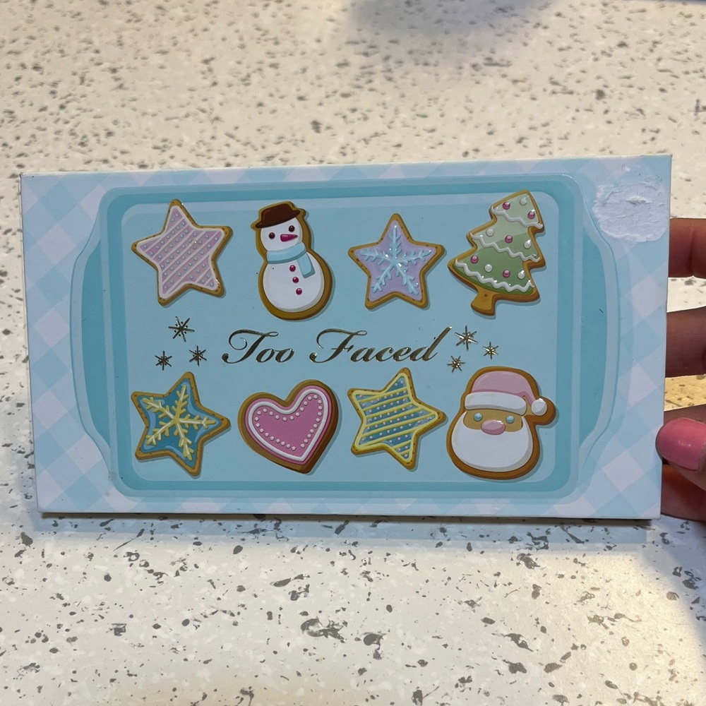 Too Faced Festive Cookie Makeup Palette